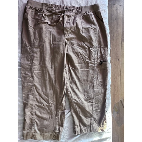 Faded Glory Pants - Faded Glory Women's Cargo Capris Tan Size 16W Elastic Waist Drawstring Pockets